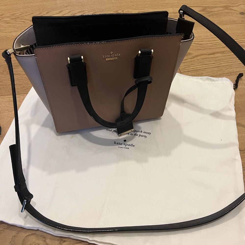 Kate Spade cross body purse